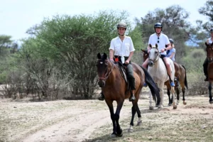 Mickie Krause, Anna-Maria Zimmermann & NDW-Markus: Emotionaler Schulbesuch in Namibia! » Mickie Krause,Anna-Maria Zimmermann,Markus Mörl