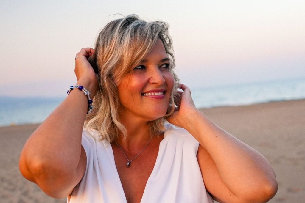 Nadin Meypo spricht über ihren neuen Song "Liebes-Chaos", ihre Karriere und besondere Tourneen » Michelle Nadin Meypo spricht über ihren neuen Song "Liebes-Chaos", ihre Karriere und besondere Tourneen » Michelle