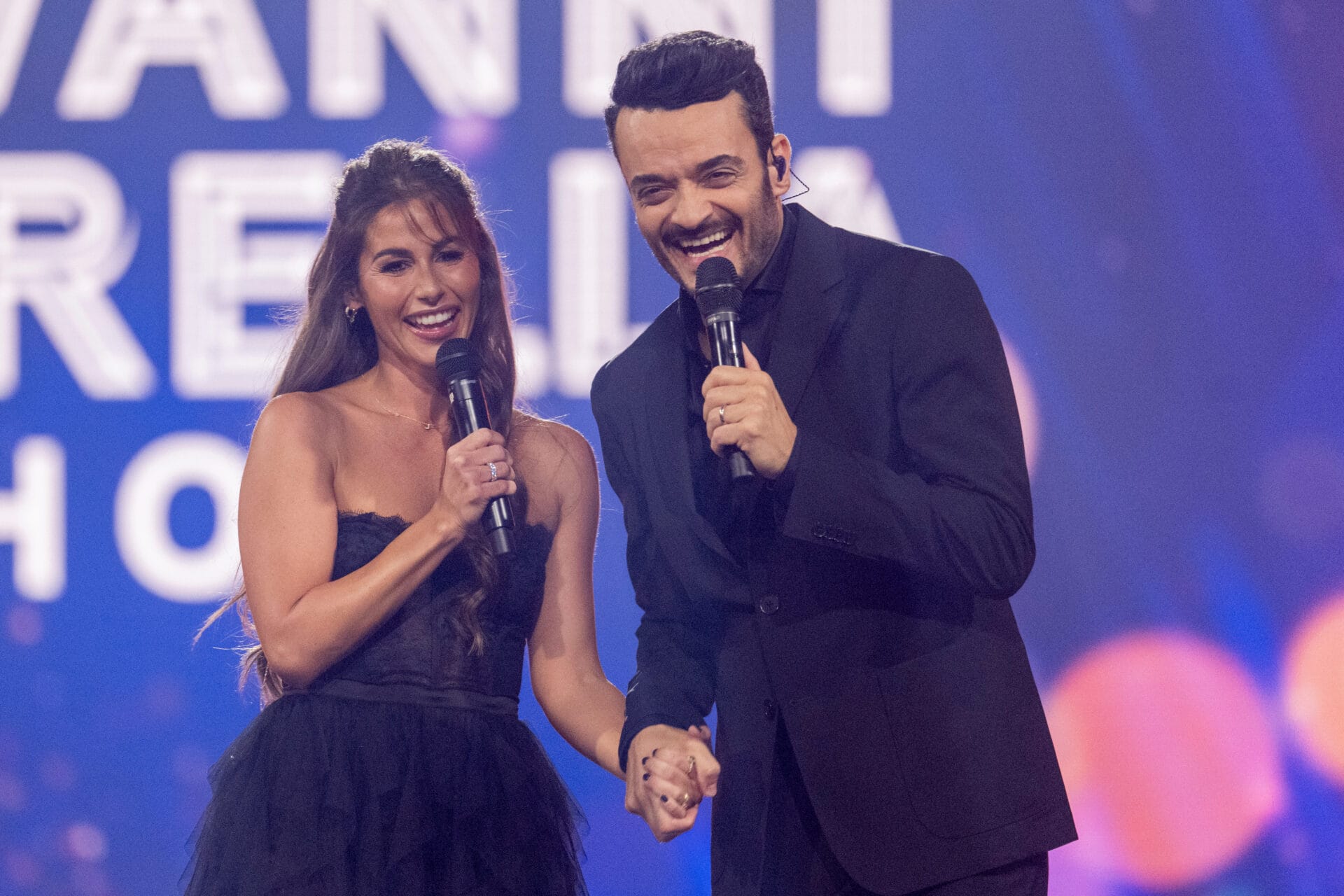 Die Giovanni Zarrella Show - Live aus Offenburg
Sarah Engels, Moderator Giovanni Zarrella