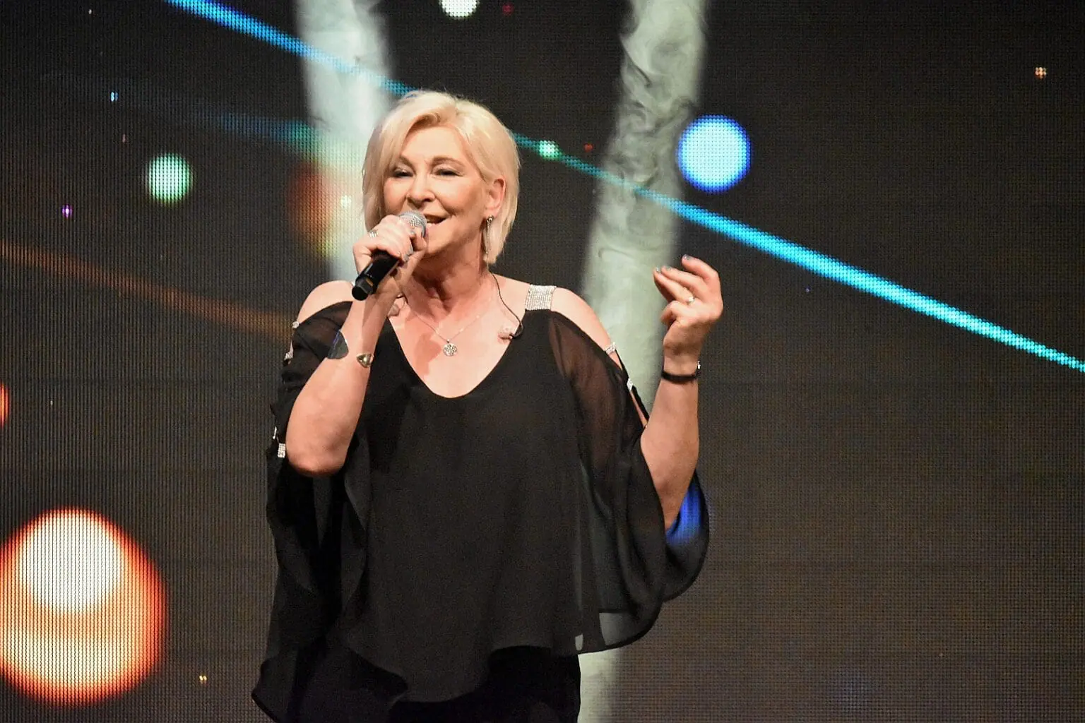 Claudia Jung