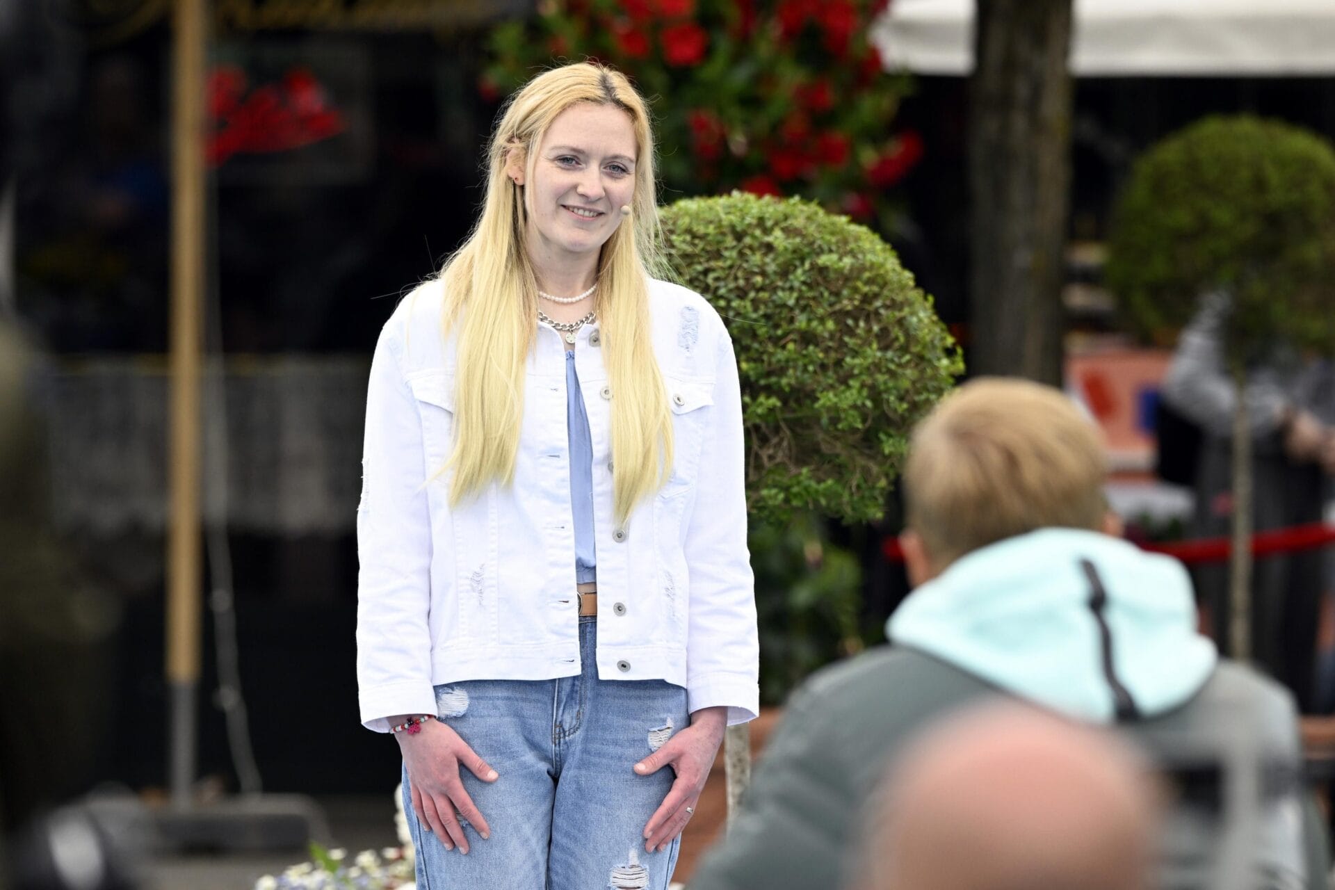Stephanie Sörgel (27) aus Augsburg


+++ Die Verwendung des sendungsbezogenen Materials ist nur mit dem Hinweis und Verlinkung auf RTL+ gestattet. +++