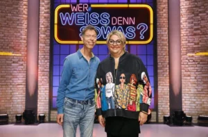 481fe0b349dd4c648786abb129cdf92c B W 900.jpg