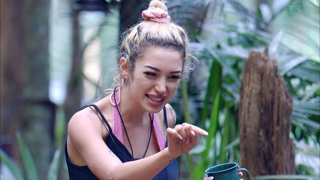 Dschungelcamp 2026: Alle Highlights von Tag 10 – Ariel geht zu weit, Eva Benetatou im Fokus und eine Schlange im Camp! Dschungelcamp 2026: Alle Highlights von Tag 10 – Ariel geht zu weit, Eva Benetatou im Fokus und eine Schlange im Camp!