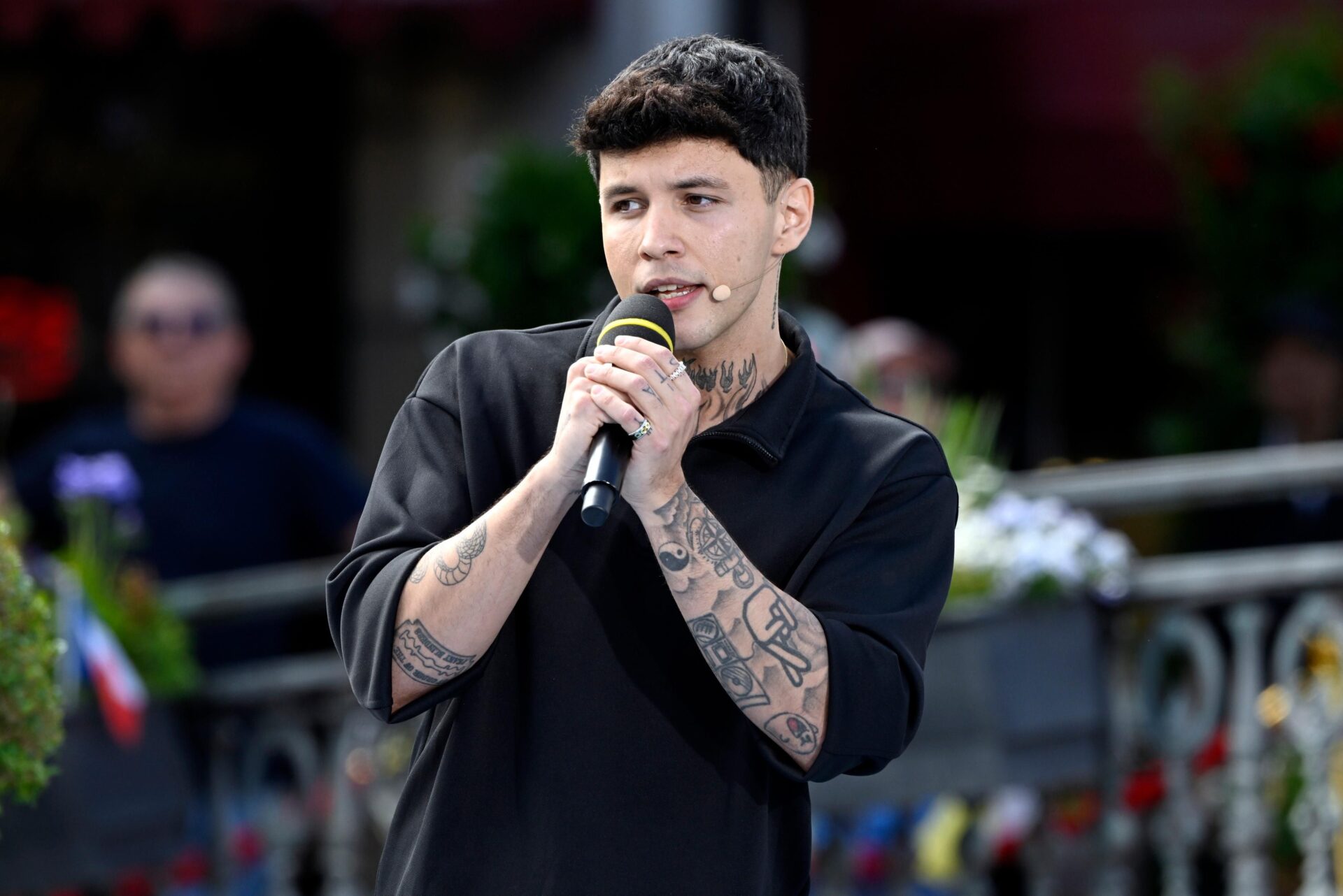 Leonardo Davi Abdon Custódio (27) aus Wien


+++ Die Verwendung des sendungsbezogenen Materials ist nur mit dem Hinweis und Verlinkung auf RTL+ gestattet. +++