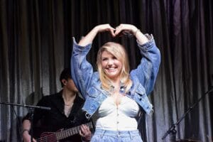 Beatrice Egli bei intimen Sony-Konzert mit direkten Worten: "Vom Reden hatte ich schon genug gehört" » Beatrice Egli