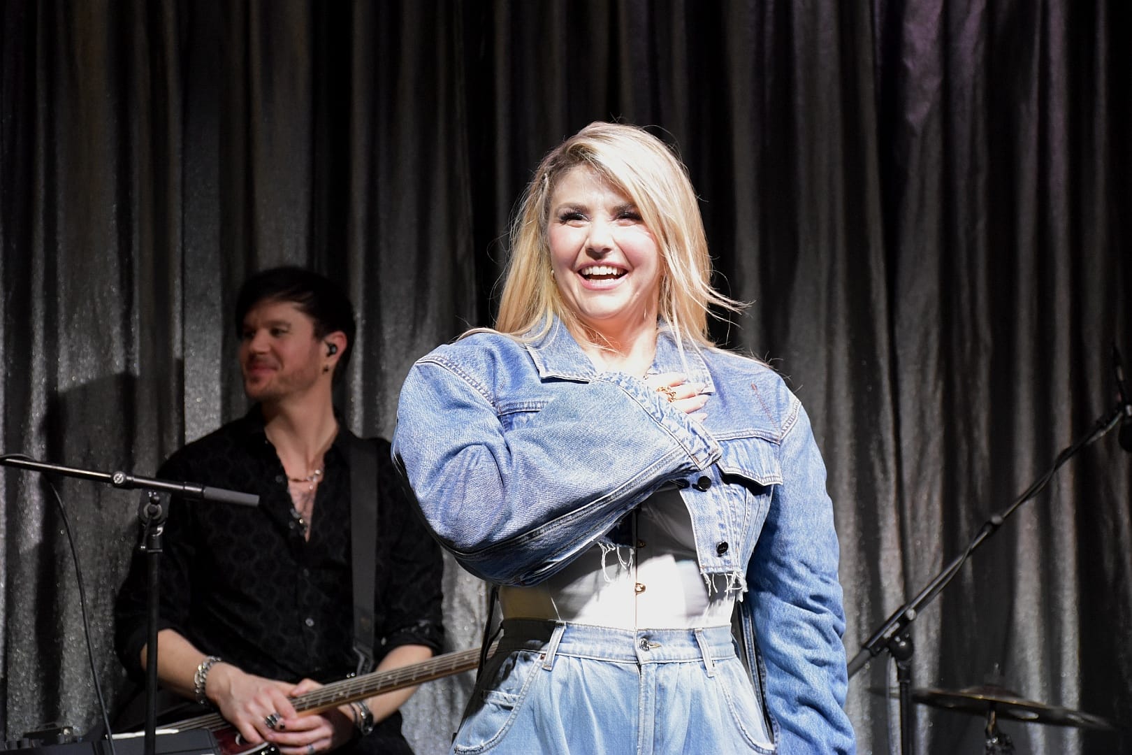 a76158_4f014a8b58bb436da1d9e3c9e7e03fc0~mv2