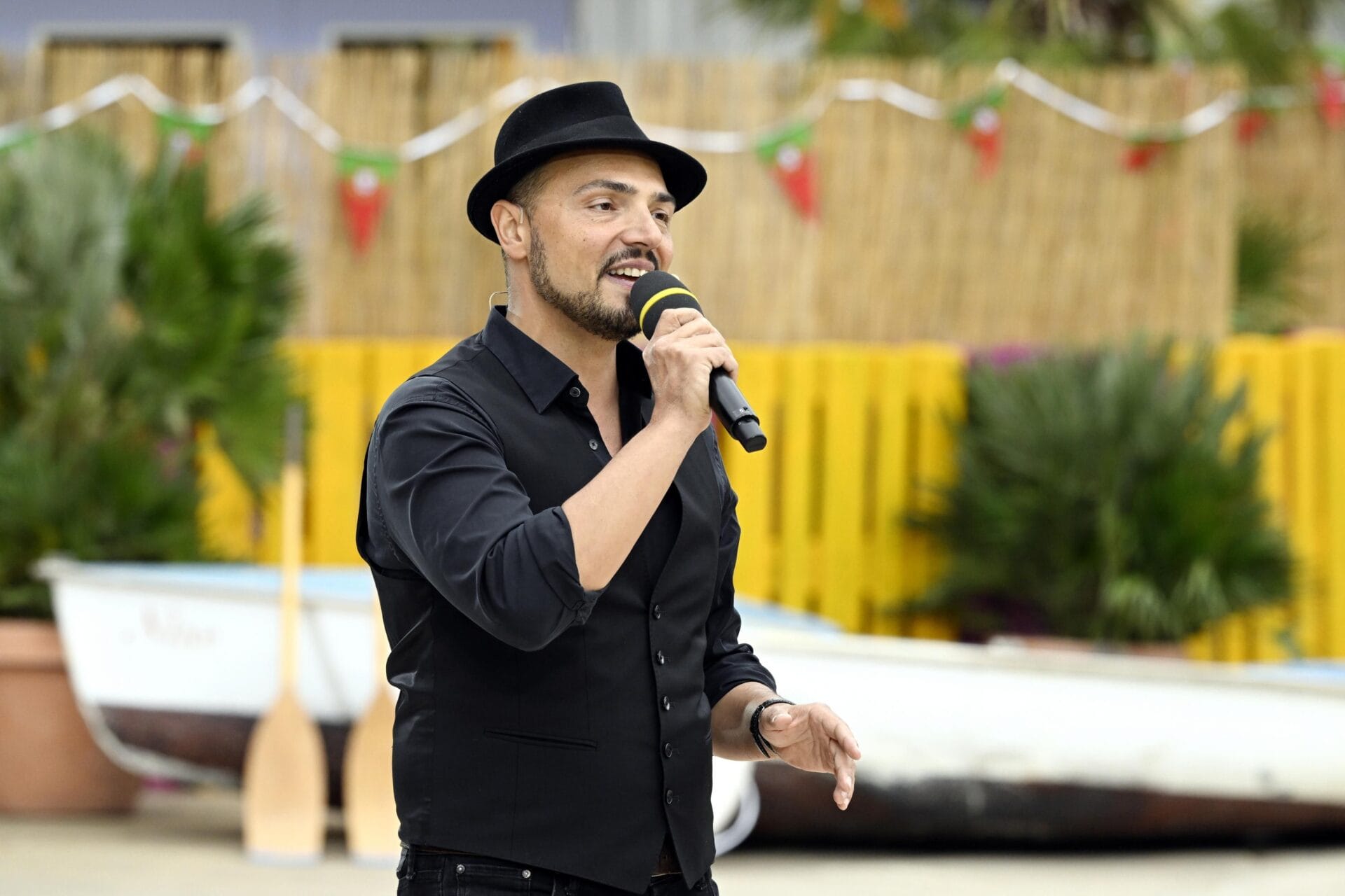 Adriano Mottola (47) aus Berlin


+++ Die Verwendung des sendungsbezogenen Materials ist nur mit dem Hinweis und Verlinkung auf RTL+ gestattet. +++