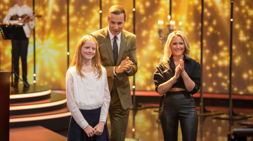 Ausführliche Infos zur "Klein gegen Groß"-Folge mit Helene Fischer - auch SIE sind dabei! » DSDS Ausführliche Infos zur "Klein gegen Groß"-Folge mit Helene Fischer - auch SIE sind dabei!