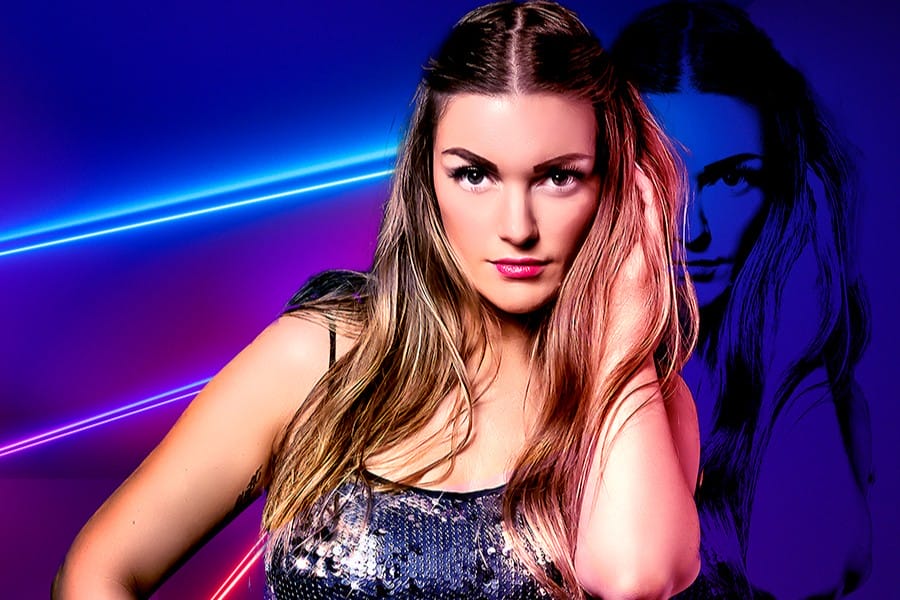 Ballermann-Newcomerin Alyssa Melody will als Sommerhitparade-Kandidaten bei "Immer wieder sonntags" mehr Malle hineinbringen! Ballermann-Newcomerin Alyssa Melody will als Sommerhitparade-Kandidaten bei "Immer wieder sonntags" mehr Malle hineinbringen!