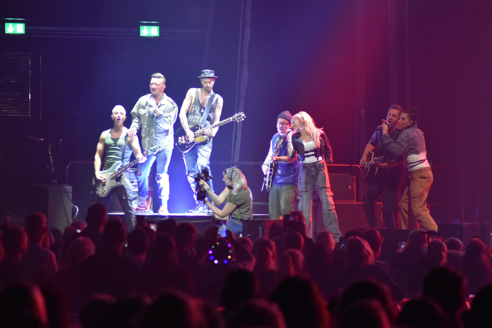 Ben Zucker auf Arena-Tour 2024: Die schönsten Fotos vom Konzert in Oldenburg