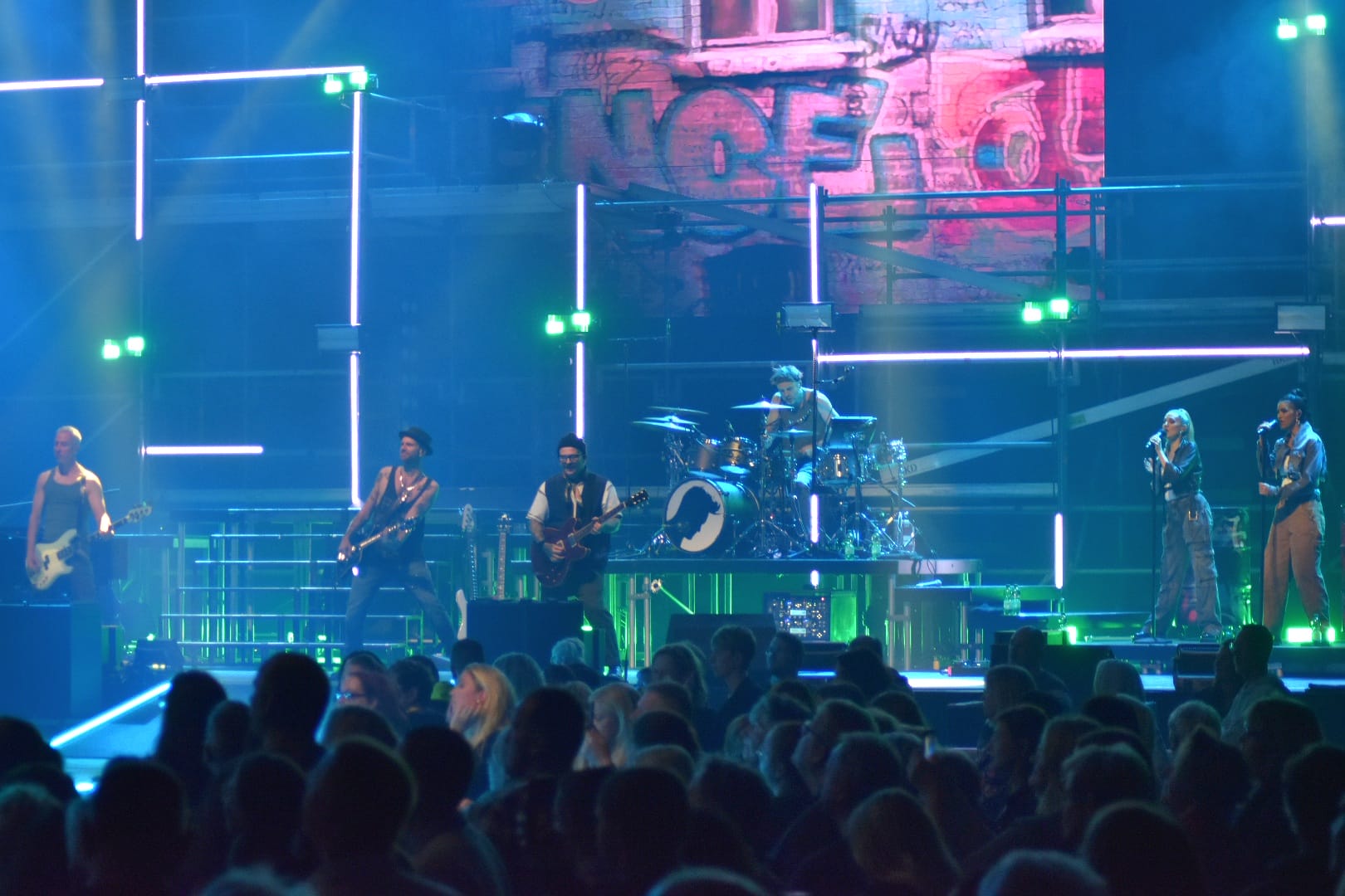 Ben Zucker auf Arena-Tour 2024: Die schönsten Fotos vom Konzert in Oldenburg