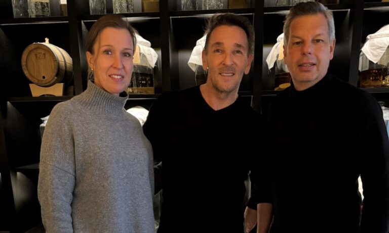 "Bergdoktor"-Star Mark Keller verlängert bei Plattenfirma Telamo und macht große Ankündigung