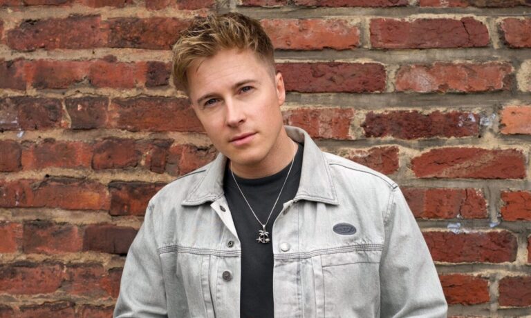 Daniel Sommer: Neuer Song "Irgendwann, irgendwo, vielleicht" berührt schon vor VÖ die Herzen der Fans!