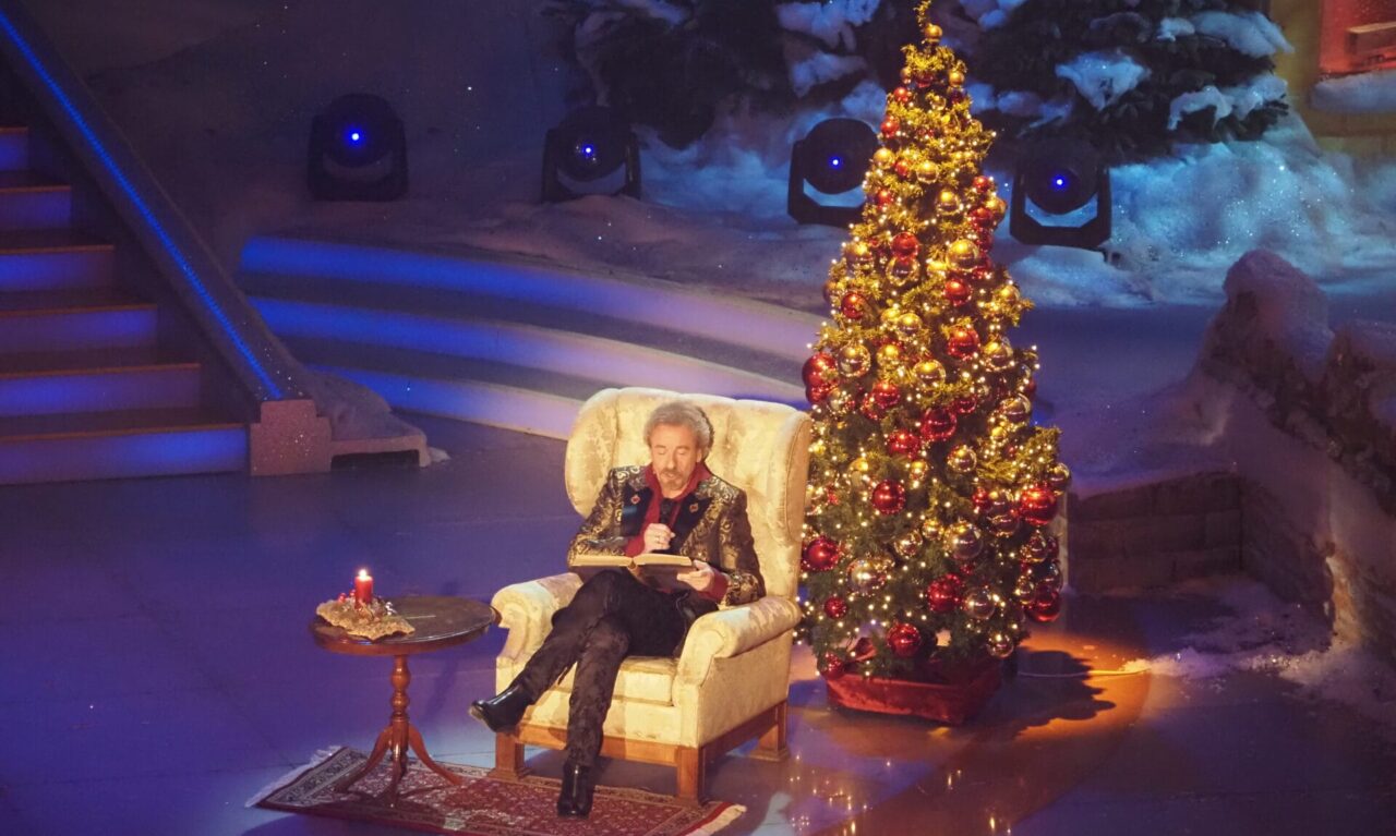 „Adventsfest der 100.000 Lichter“: DIESE Stars haben schon die Weihnachtsgeschichte vorgelesen