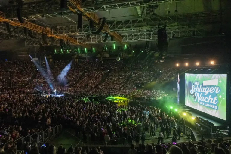 „Die Schlagernacht des Jahres“ 2026: DIESE Stars sind mit dabei!