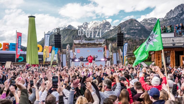 DJ Ötzi: 6000 Fans feierten am Hauser Kaibling bei besten Wetter! DJ Ötzi: 6000 Fans feierten am Hauser Kaibling bei besten Wetter!