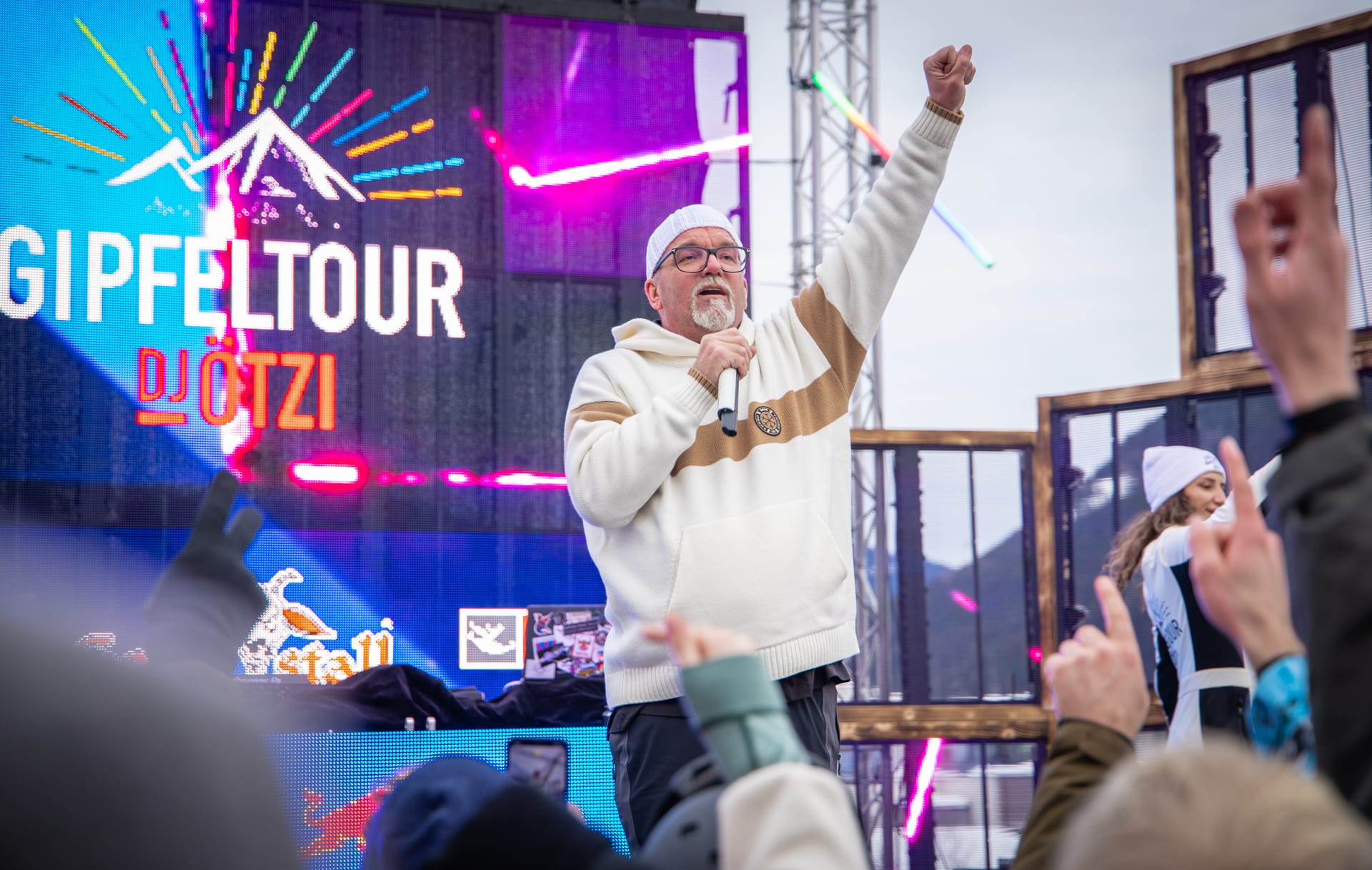 DJ Ötzi - Gipfeltour 2025: Die schönsten Fotos vom Auftakt im Goaßstall