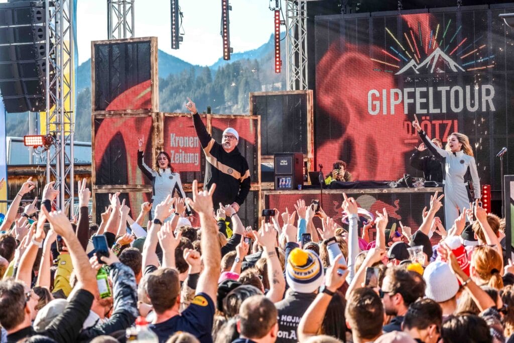 DJ Ötzi ließ den Talkessel am Hauser Kaibling beim Gipfeltourstopp kochen! » DJ Ötzi DJ Ötzi ließ den Talkessel am Hauser Kaibling beim Gipfeltourstopp kochen! » DJ Ötzi
