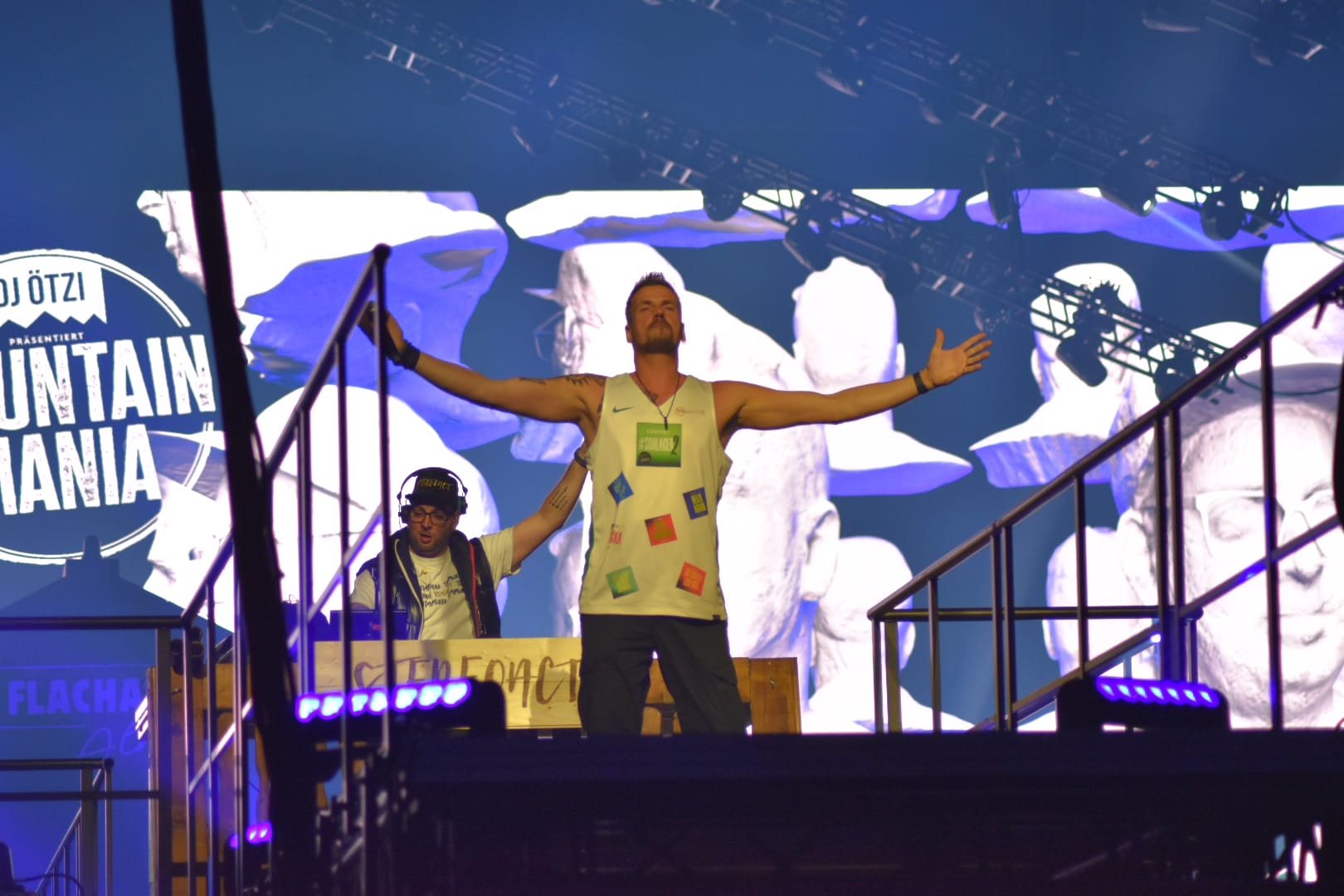DJ Ötzi's "Mountain Mania": Die schönsten Fotos vom Auftakt in Köln