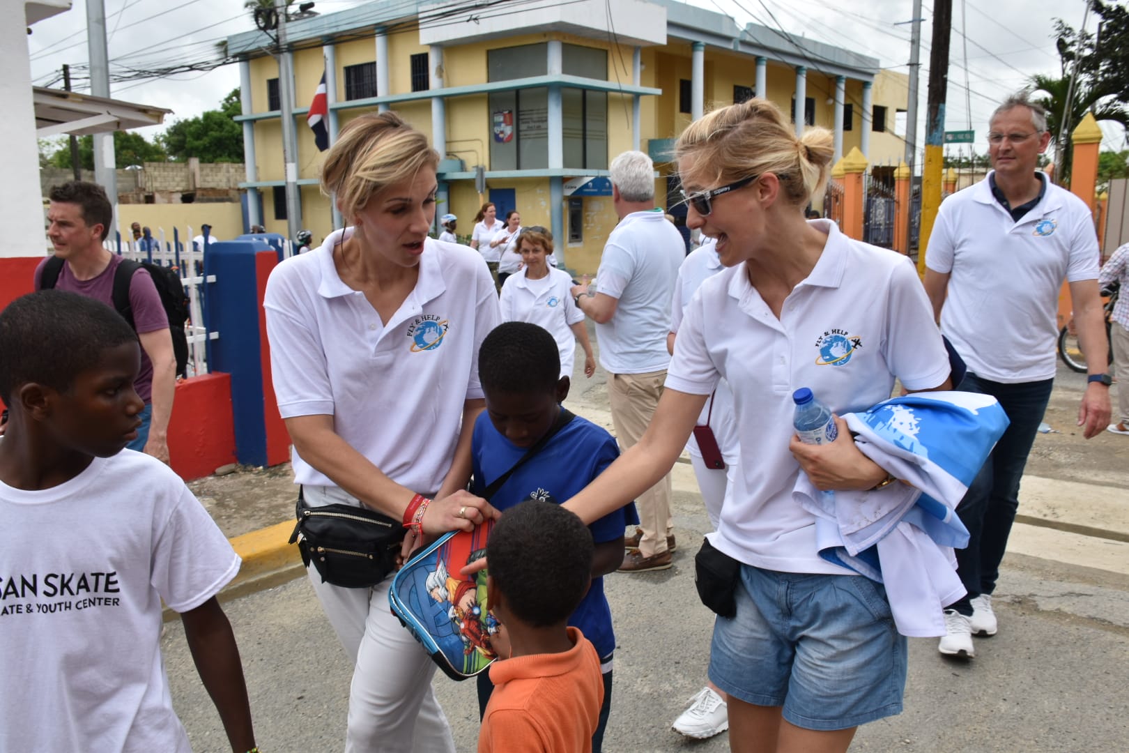 Fly & Help Anna-Maria Zimmermann