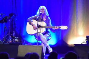 Nicole auf "Ich bin zurück"-Tour: 20 Songs und bewegende Worte für den Frieden » Nicole