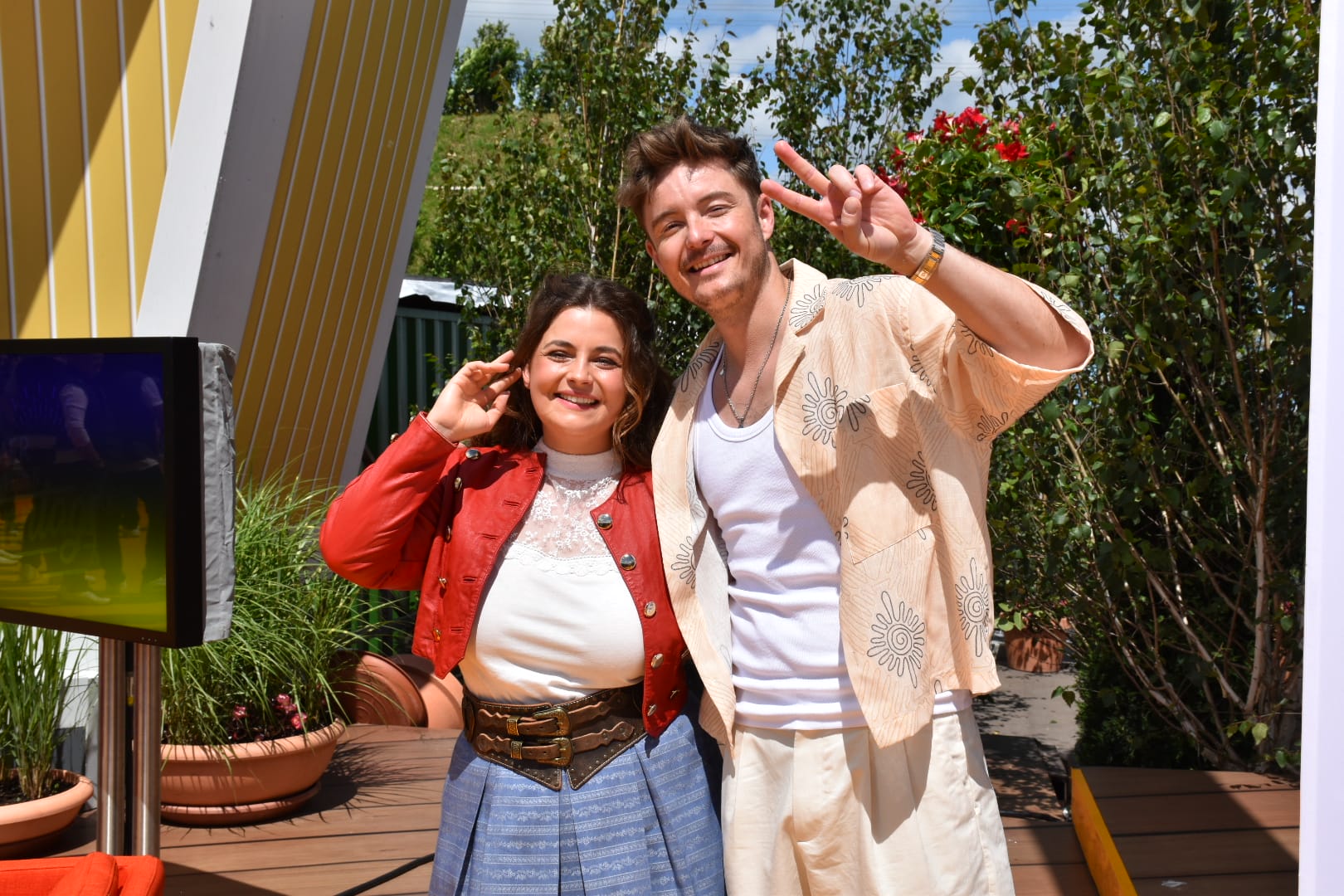 Ronja Forcher & Tim Peters