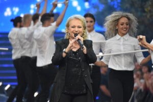 "Das große Schlagercomeback": Helene Fischer furios, Nicole rührt zu Tränen » helene fischer