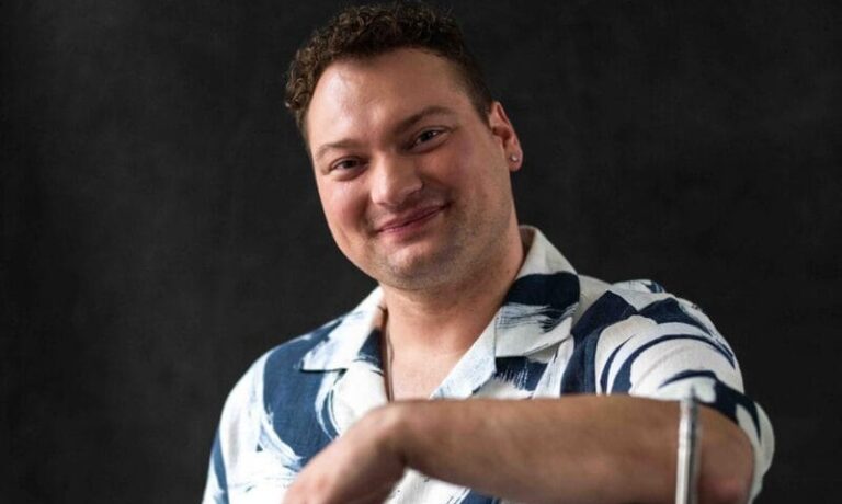DSDS-Sieger Christian Jährig: Musikalischer Neuanfang unter Ralph Siegel! Mit uns sprach er über ihre Pläne! DSDS-Sieger Christian Jährig: Musikalischer Neuanfang unter Ralph Siegel! Mit uns sprach er über ihre Pläne!