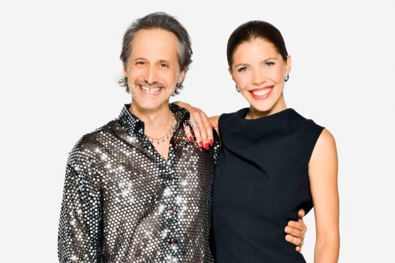 ESC 2026: Mit IHM an ihrer Seite moderiert Victoria Swarovski in Wien! ESC 2026: Mit IHM an ihrer Seite moderiert Victoria Swarovski in Wien!