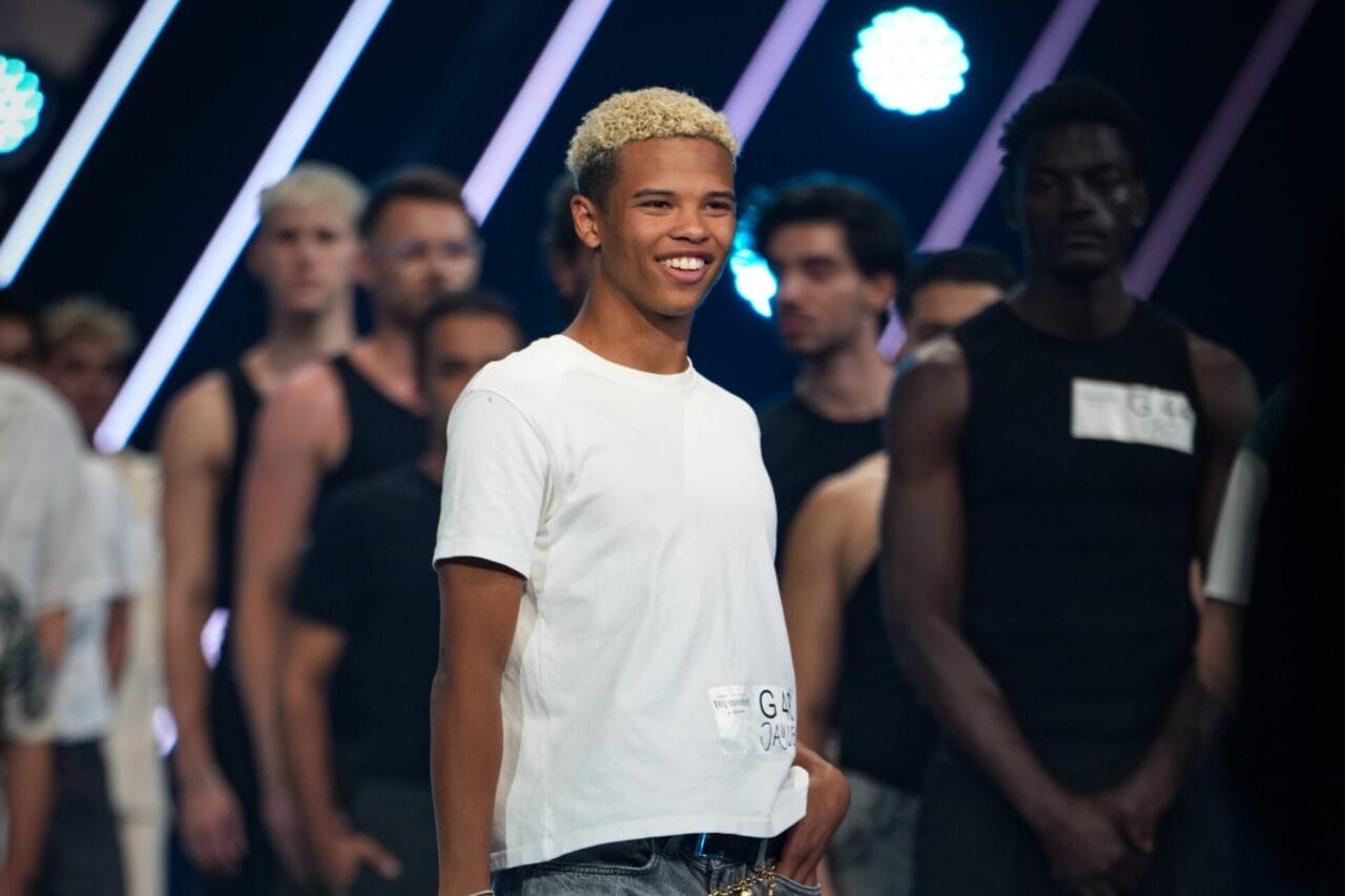 GNTM 2026 Jayden im Interview: „Mein Ziel ist es, bei GNTM mitzumachen & meinem sechsjährigen Ich zu beweisen, dass wir es geschafft haben“