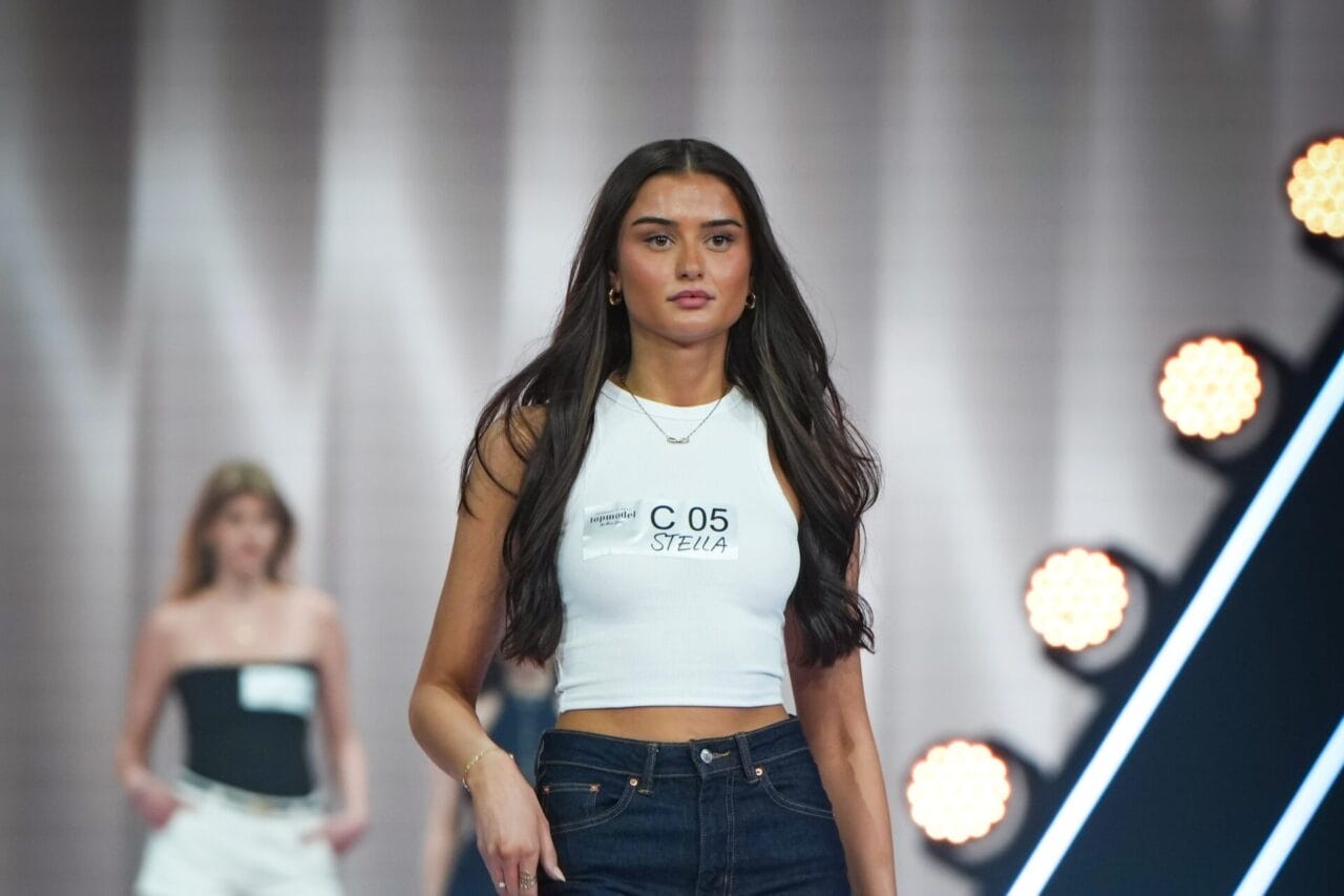 GNTM 2026 Stella im Interview: „Ich habe 20 Jahre lang kein Gemüse gegessen“ GNTM 2026 Stella im Interview: „Ich habe 20 Jahre lang kein Gemüse gegessen“