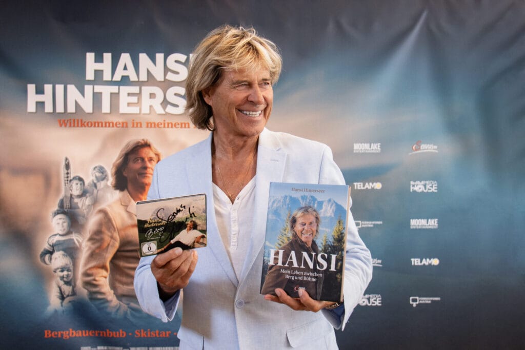 Hansi Hinterseer enthüllt neues Buchprojekt! DARUM geht es in dem Werk! Hansi Hinterseer enthüllt neues Buchprojekt! DARUM geht es in dem Werk!