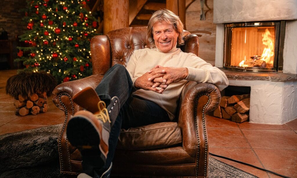 Hansi Hinterseer: Opa-Freuden bei seiner "Weihnachtslichter"-Show - Enkeltochter versüßt Dreharbeiten! » Charlien Hansi Hinterseer: Opa-Freuden bei seiner "Weihnachtslichter"-Show - Enkeltochter versüßt Dreharbeiten!