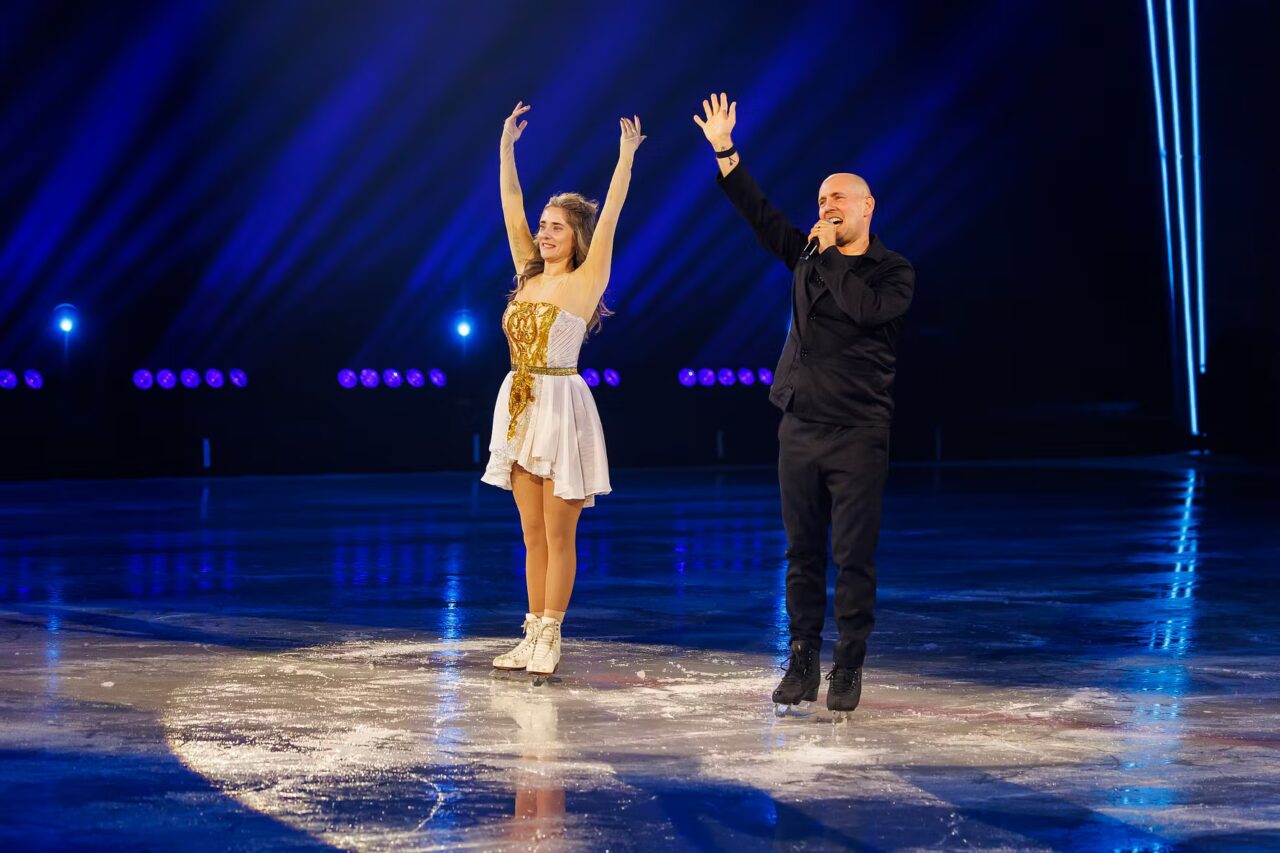 „Holiday on Ice“: Oli.P und seine Pauline begeistern bei umjubelter Premiere von „Cinema of Dreams“