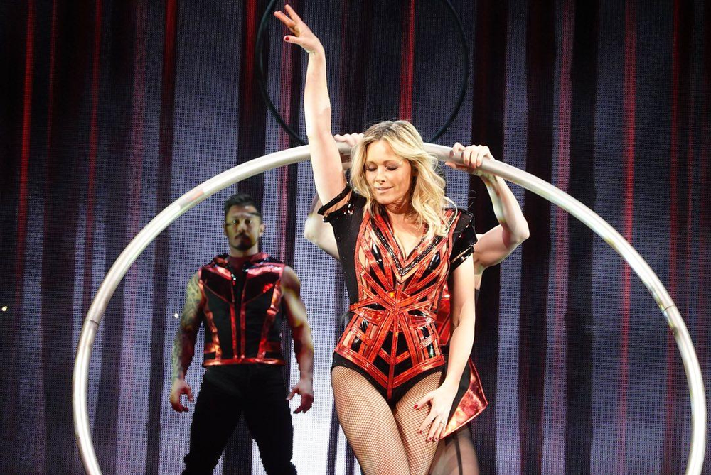 Helene Fischer Konzertabbruch: SO geht es ihr nach dem Unfall » Helene Fischer Helene Fischer Konzertabbruch: SO geht es ihr nach dem Unfall » Helene Fischer