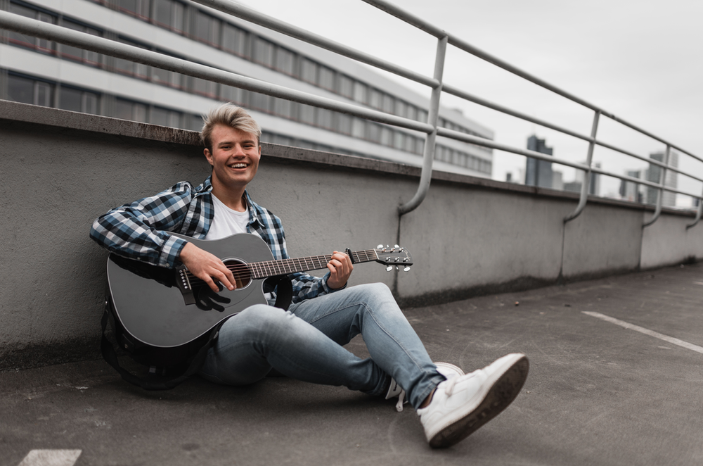 DAVIN: 19-Jähriger will mit Debüt-Single „Nummer 1“ durchstarten » DAVIN: 19-Jähriger will mit Debüt-Single „Nummer 1“ durchstarten »