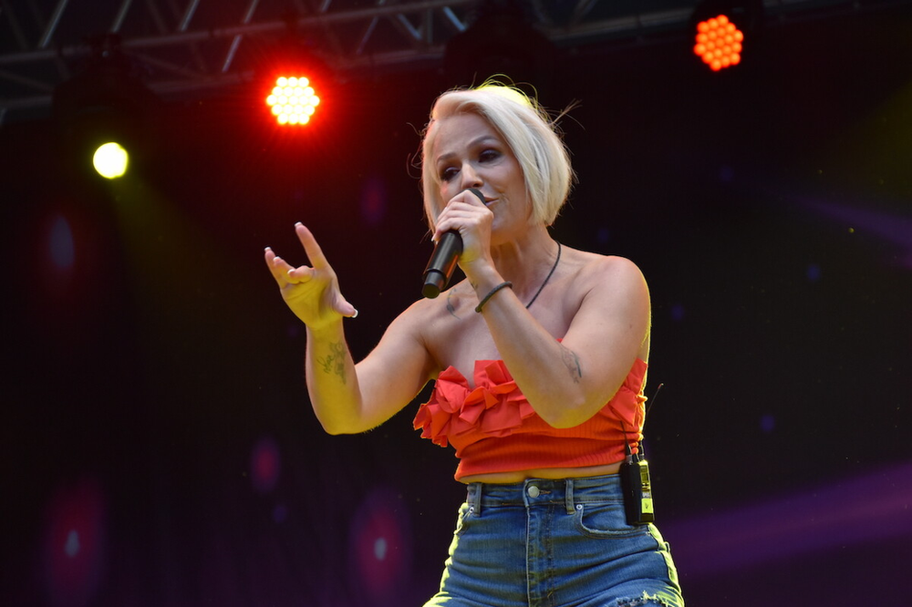 Michelle: Ballermann-Comeback nach zehn Jahren » Helene Fischer Michelle: Ballermann-Comeback nach zehn Jahren » Helene Fischer
