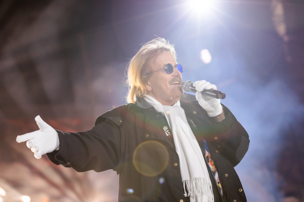 Frank Zander: Gänsehaut-Comeback beim Schlager-Olymp in "seinem" Berlin » Monika Gruber Frank Zander: Gänsehaut-Comeback beim Schlager-Olymp in "seinem" Berlin » Monika Gruber