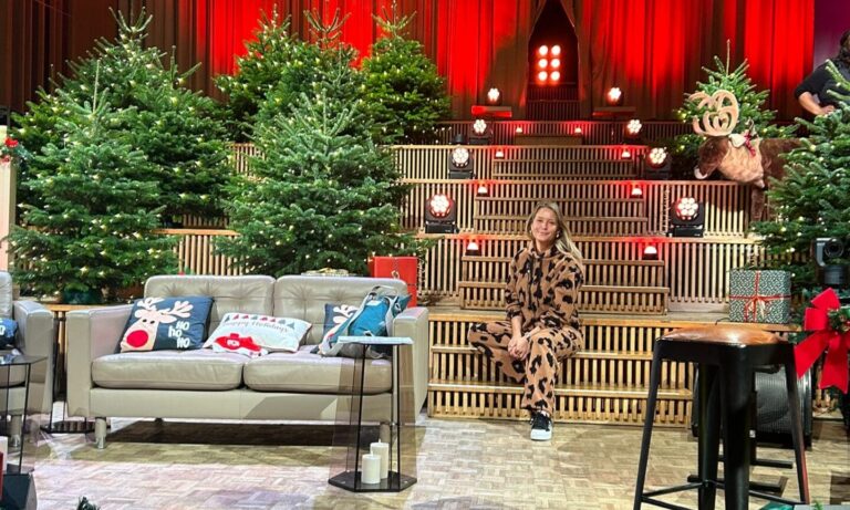 "Knapp vor Weihnachten": Exklusive Fotos von der Aufzeichnung mit Sonia Liebing uvm.