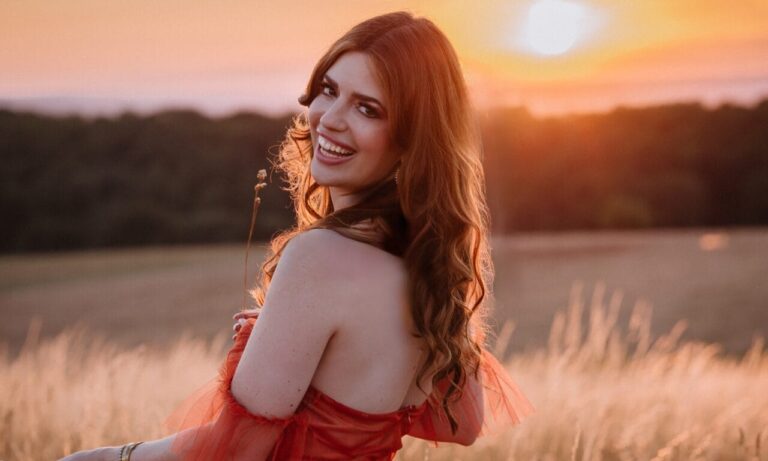 Lisa Klein: Ihr neuer Song "Tanzen bis der Morgen kommt" erinnert daran, die schönen Momente zu genießen!