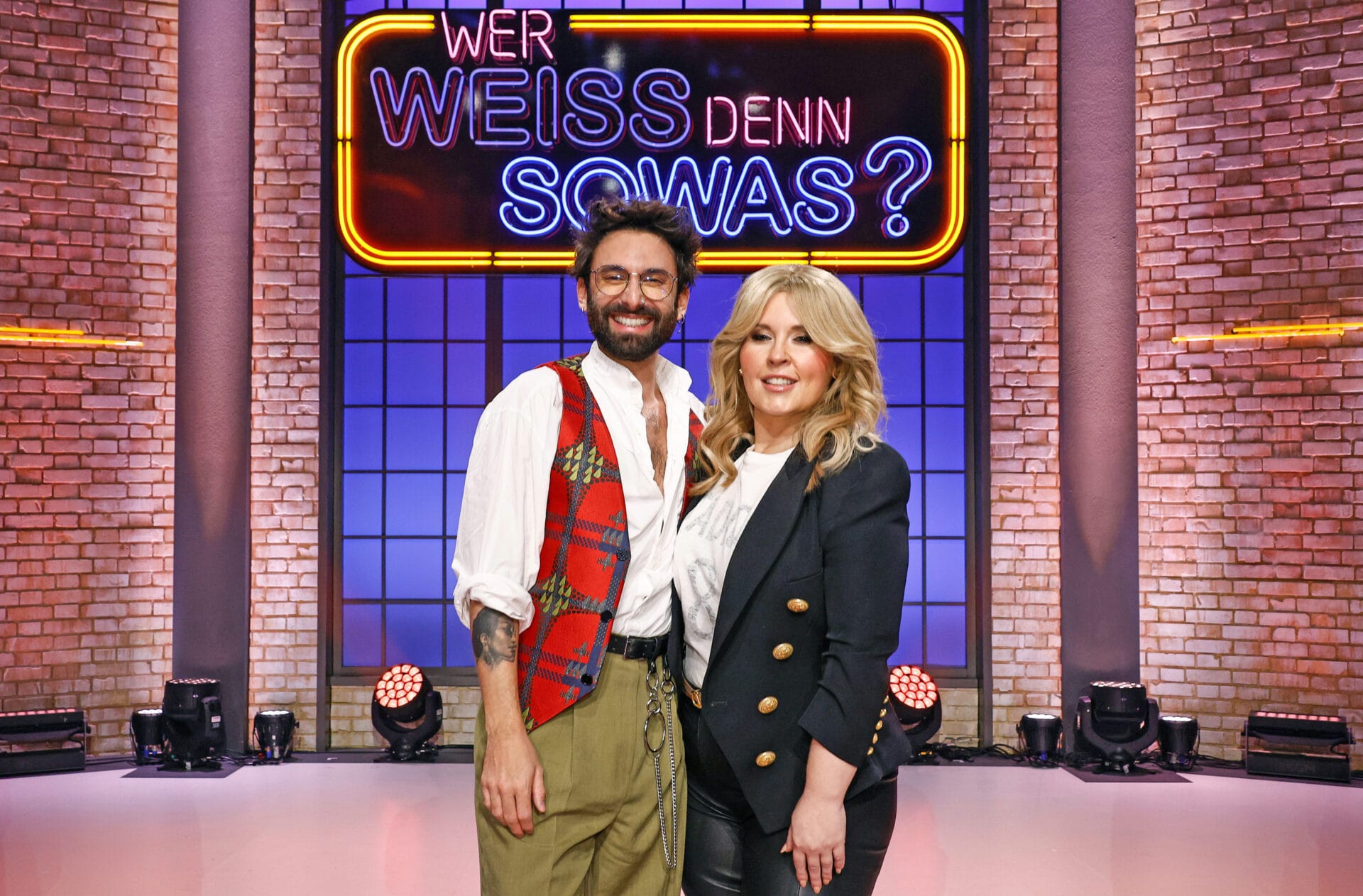 Maite Kelly bei "Wer weiß denn sowas?" kurz vor Weihnachten - und auch SIE tritt in der Rate-Show an!