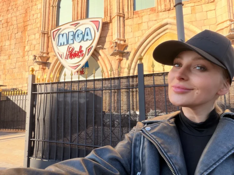 Marie Reim exklusiv vor Mallorca-Debüt: SO hat der Megapark sie überzeugt – und DAS gab ihr Isi Glück mit auf dem Weg!