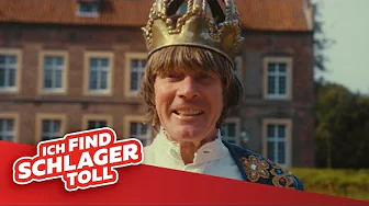 Mickie Krause - Meine Freundin hat ein kleines Häuschen (Offizielles Musikvideo) » Kerstin Ott Mickie Krause - Meine Freundin hat ein kleines Häuschen (Offizielles Musikvideo) » Kerstin Ott