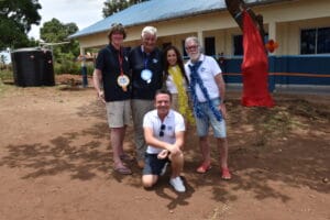 Mickie Krause: Exklusive Fotos von sechster Schuleinweihung in Afrika – mit Stefan Mross, Anita Hofmann & Wolfgang Trepper