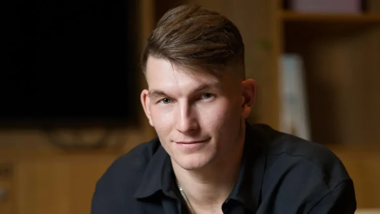 Mika Tartarkin: Biografie des „Let’s Dance“-Profitänzers