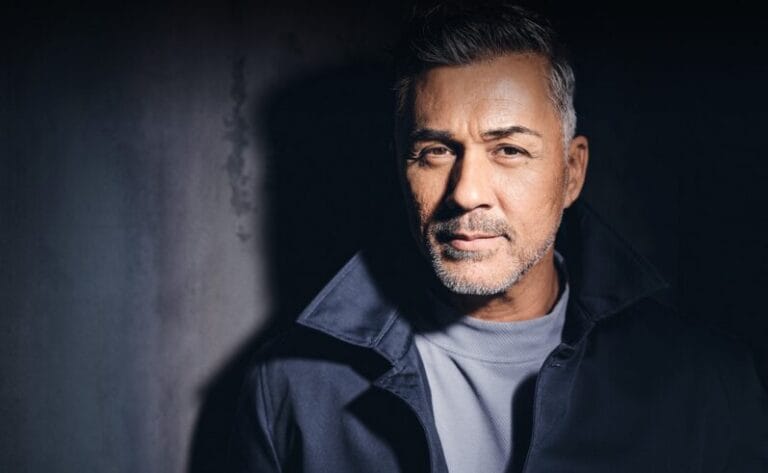 Mike Leon Grosch: Seinen neuen Song "Sterne" hat Tim Peters geschaffen! SO klingt der Ohrwurm!