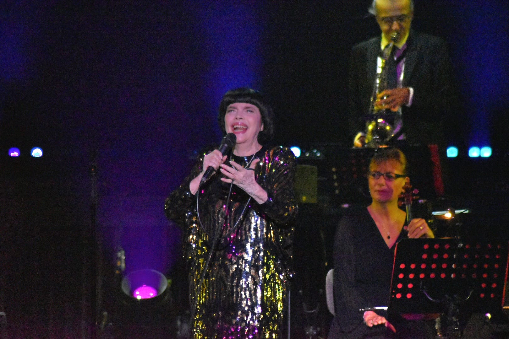 Mireille Mathieu auf Abschiedstour: Die schönsten Fotos von ihrem Konzert in Hannover