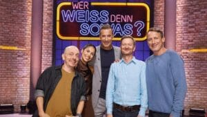 Moderator Kai Pflaume Und Seine Rateteam Kapitaene Bernhard Hocker Und Wotan Wilke Folge 1305 100~ V Standard644 571a96