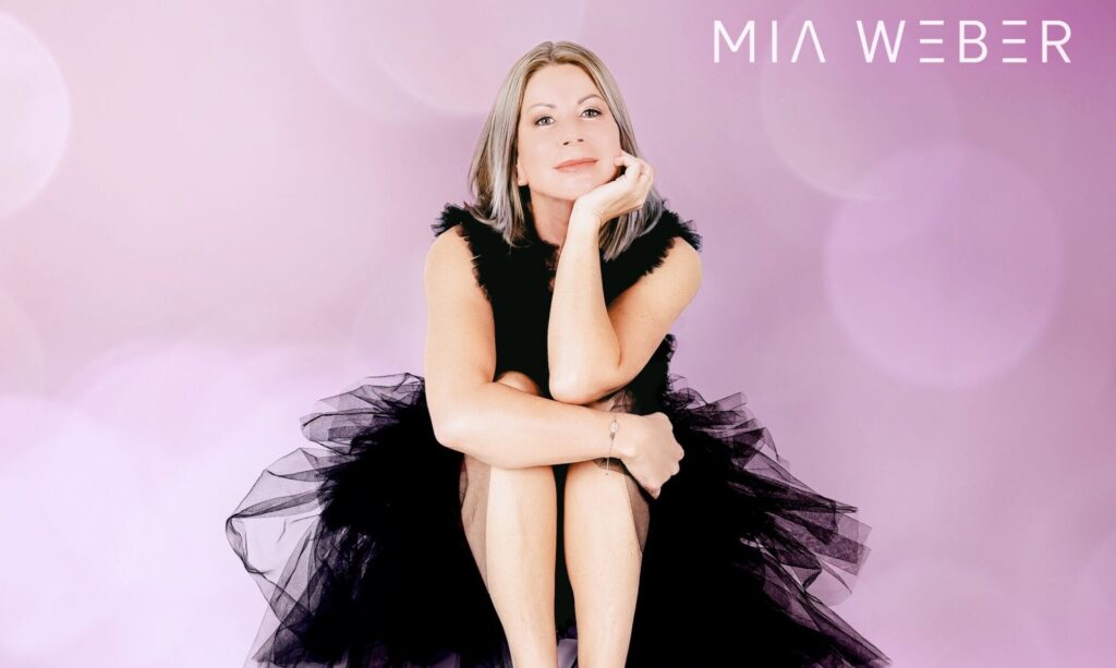 Mia Weber über ihren neuen Song & Plattenfirmawechsel: "Für mich war es Zeit für einen neuen Schritt" » Ben Zucker Mia Weber über ihren neuen Song & Plattenfirmawechsel: "Für mich war es Zeit für einen neuen Schritt" » Ben Zucker