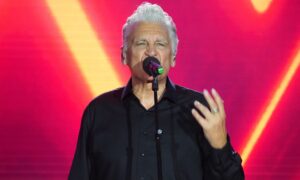 "Starnacht am Wörthersee" 2024: DIESE Stars sind beim Jubiläum dabei » starnacht am wörthersee, Barbara Schöneberger